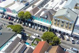 Shopping in Nassau